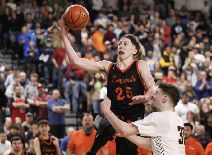 Zillah vs. Annie Wright boys basketball