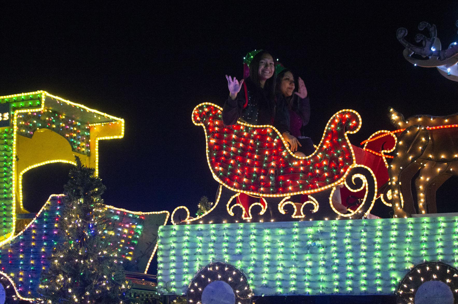 Yakima Christmas Parade 2022 Lighted Holiday Events In Yakima Valley Kick Off With Saturday Parade In  Toppenish | Local | Yakimaherald.com