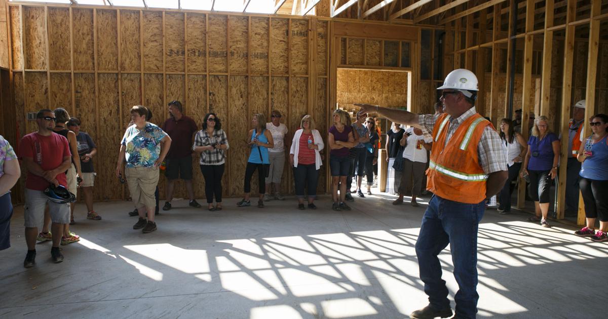 Naches Valley School District employees tour new building (6 images