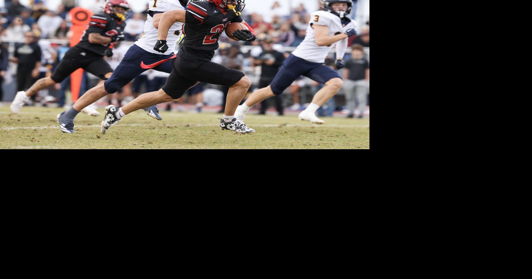 Yakima Valley Sports Awards: Ellensburg, East Valley combine for 20 fall finalists