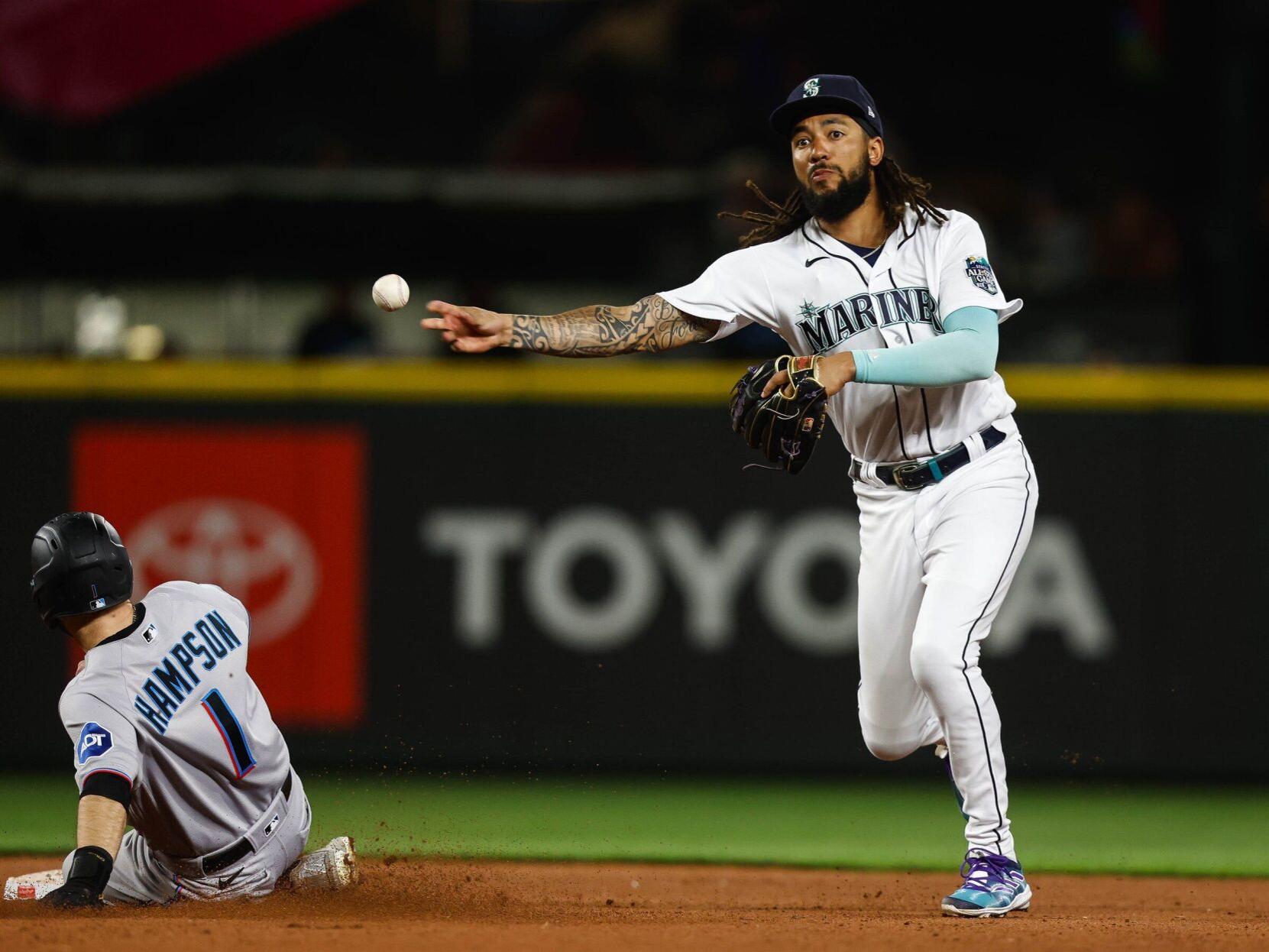 Postgame Show: Mariners Bats Go Quiet and J.P. Crawford Leaves Early?!? 