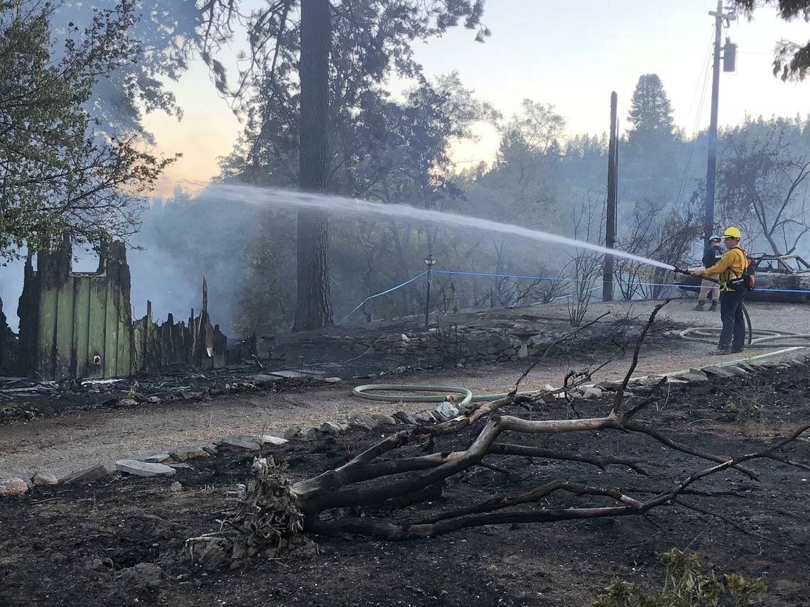 Columbia wildfire continues to spread, power knocked out