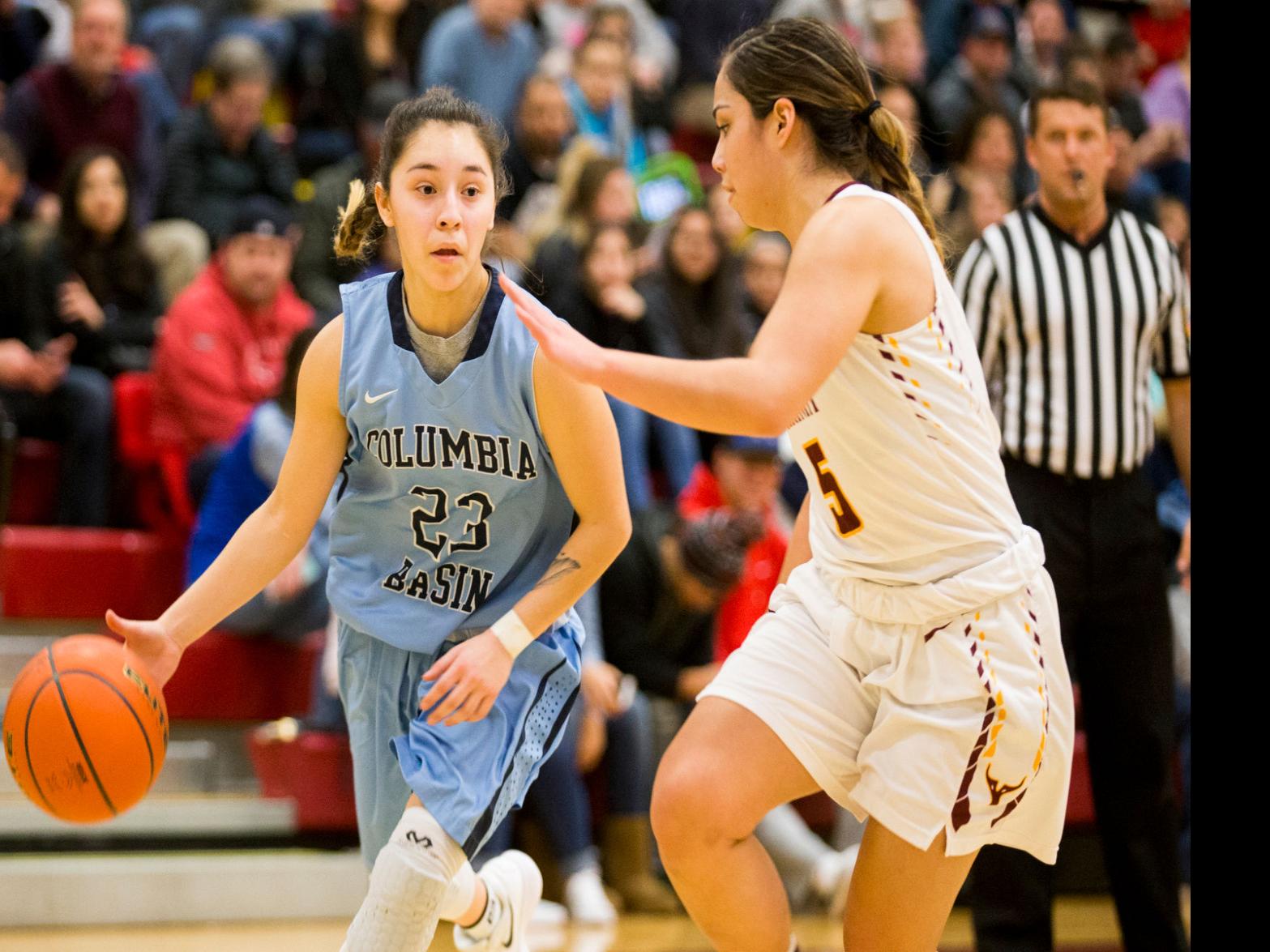Back To The Future Castro Sets The Pace As Cbc Beats Yvc Women S