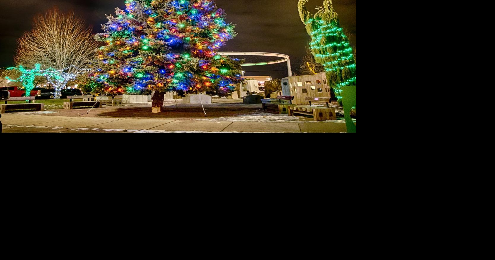 It Happened Here Yakima community Christmas tree marks start of holiday season Happened
