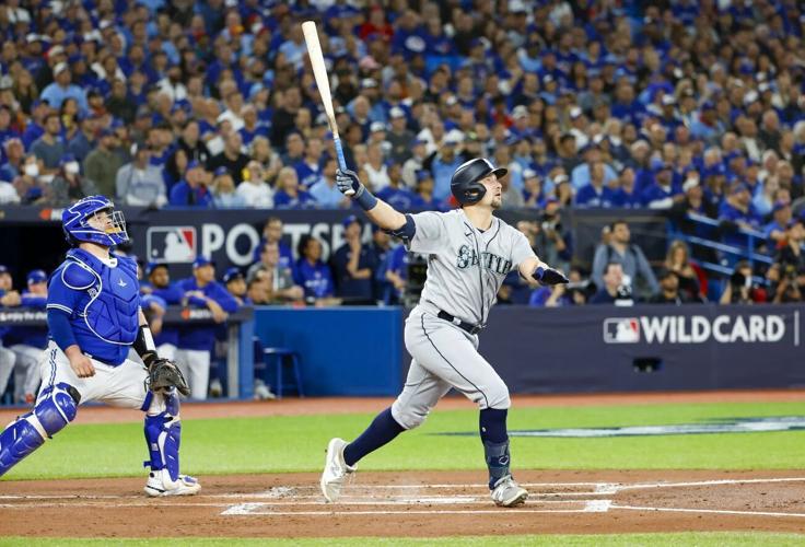 Mariners shut out Blue Jays in Game 1 of wild card behind Luis Castillo's  stellar outing, Mariners