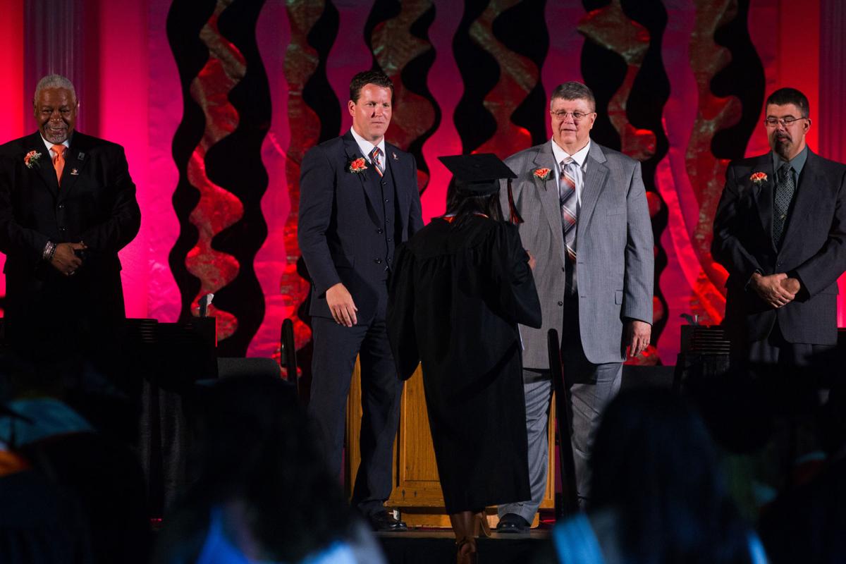 DavisGraduation-YH-060216-26.jpg