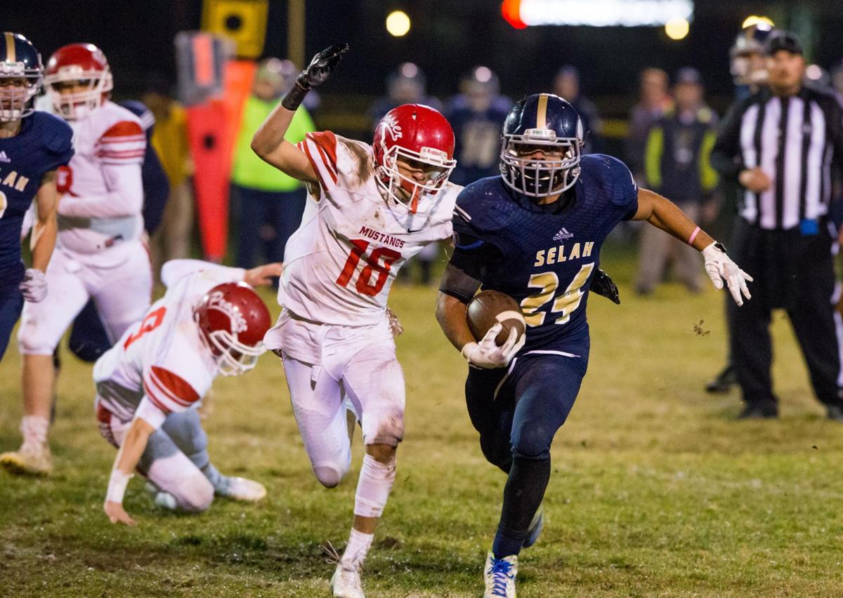 Football photos: Selah defeats Prosser 39-36 | News Watch Football photos: Selah defeats Prosser 39-36 | News Watch