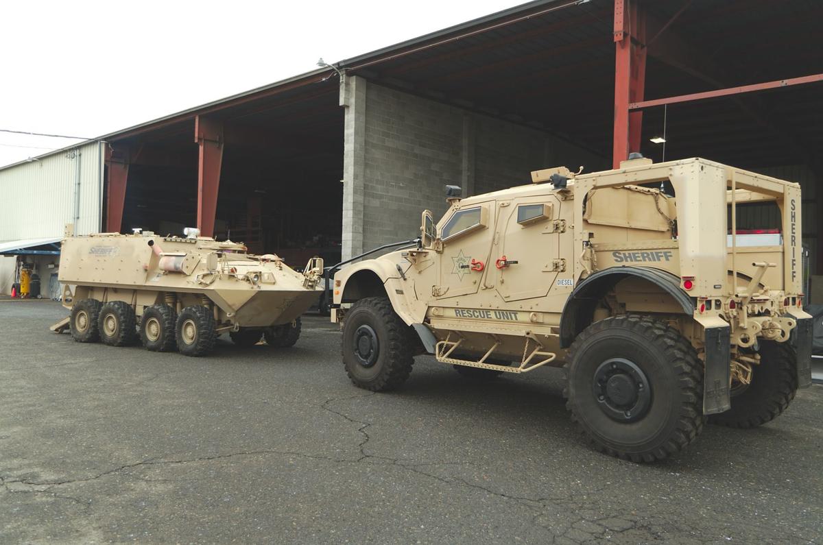 Sheriff S Office Gets Armored Vehicle Through Military Surplus Program Local Yakimaherald Com