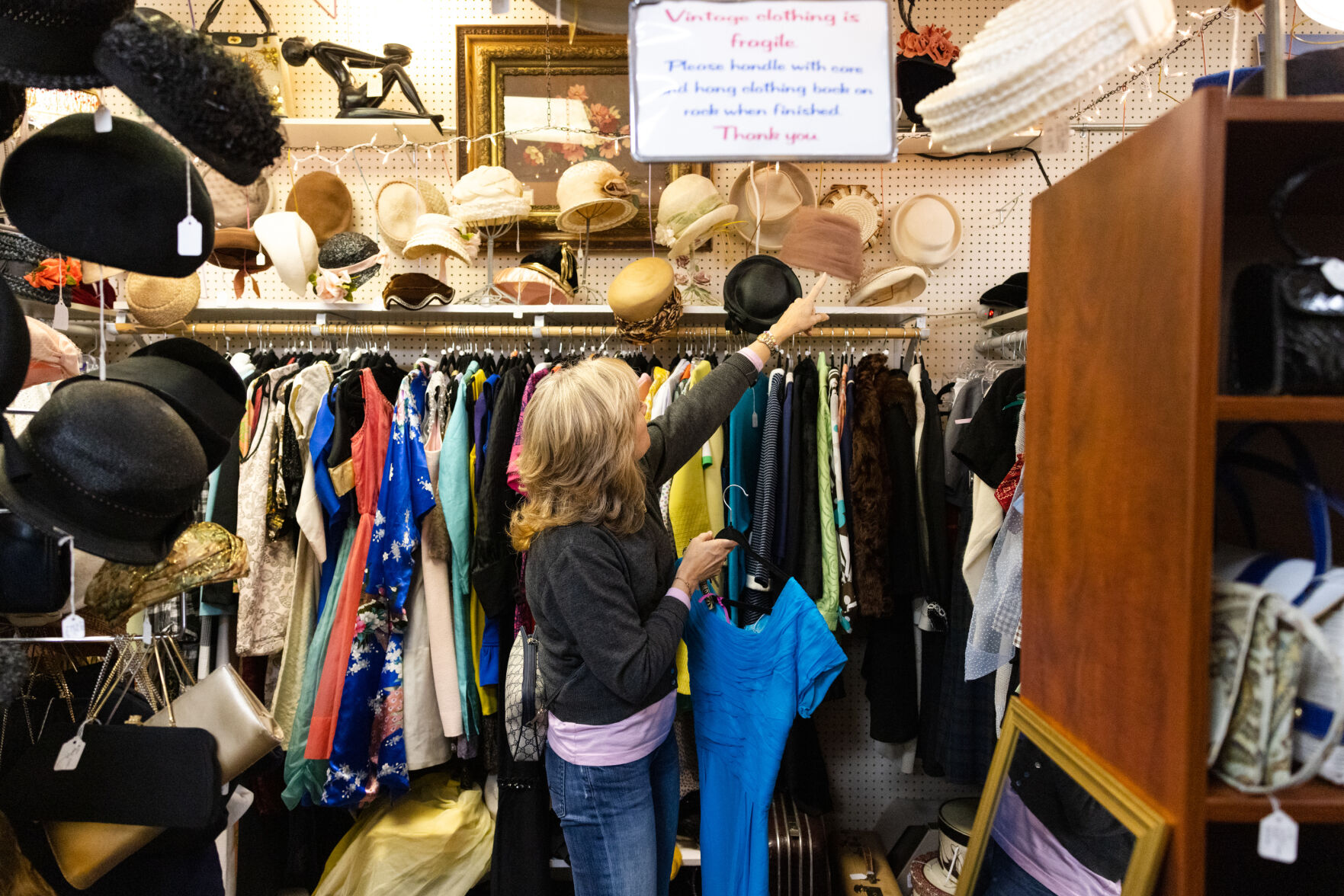 A guide to vintage clothing shopping in and around Yakima