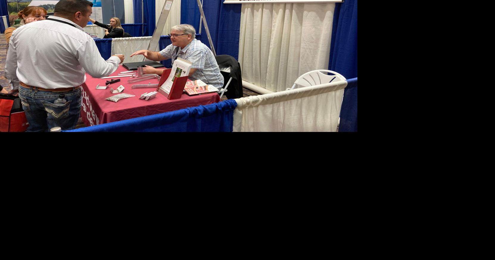 Expanding the market for tree fruit discussed by Washington tree fruit growers