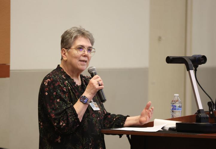 Rhonda Hauff