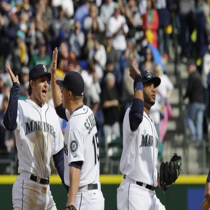 Robinson Cano, just as his Mariners' teammates, baffled again in