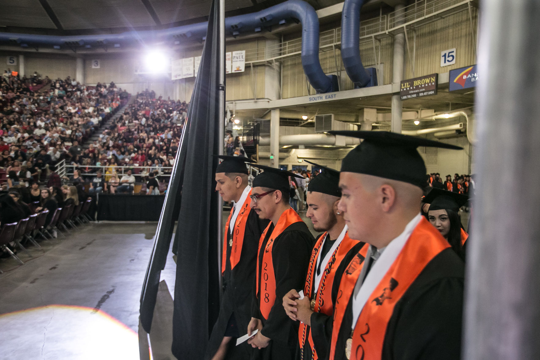 Photos: Davis High School Graduation | Graduation | Yakimaherald.com