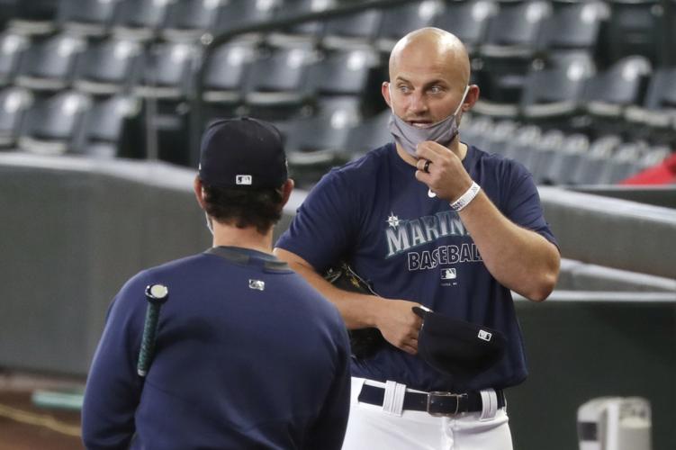 Photos from first day of Mariners summer camp Sports Photos
