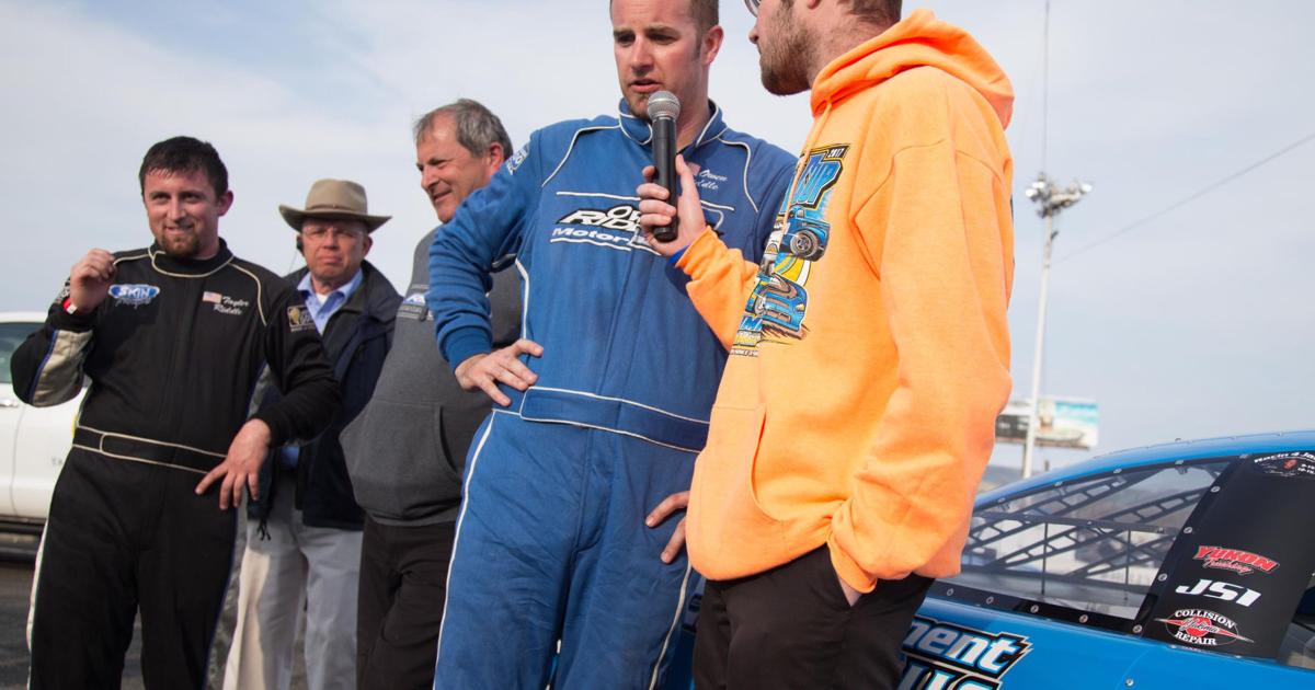 Naches' Owen, Tayler Riddle claim top spots in 51st Apple Cup ...