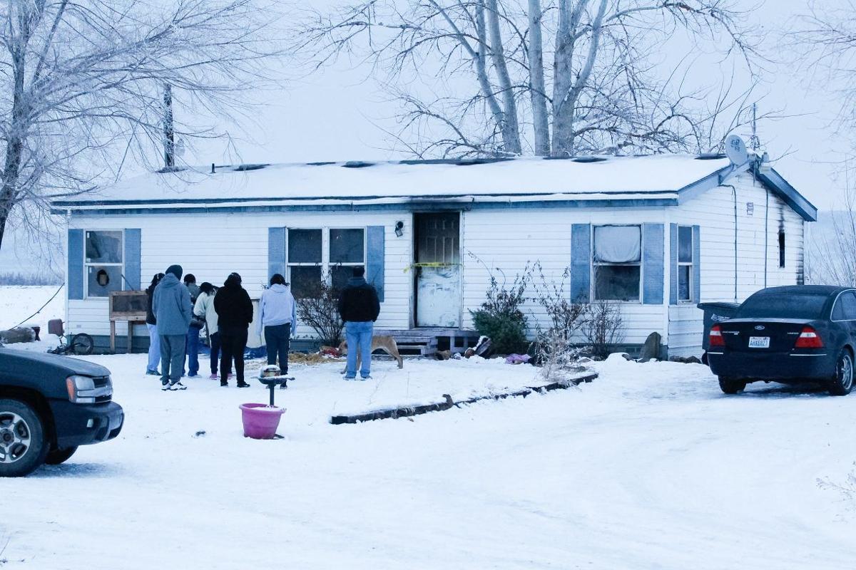 Three die in earlymorning Wapato fire Local