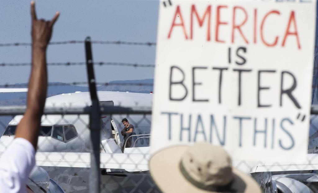Data Flying Through Yakima To Tacoma Equals Increased Chance Of Deportation For Asylum Seekers Local Yakimaherald Com