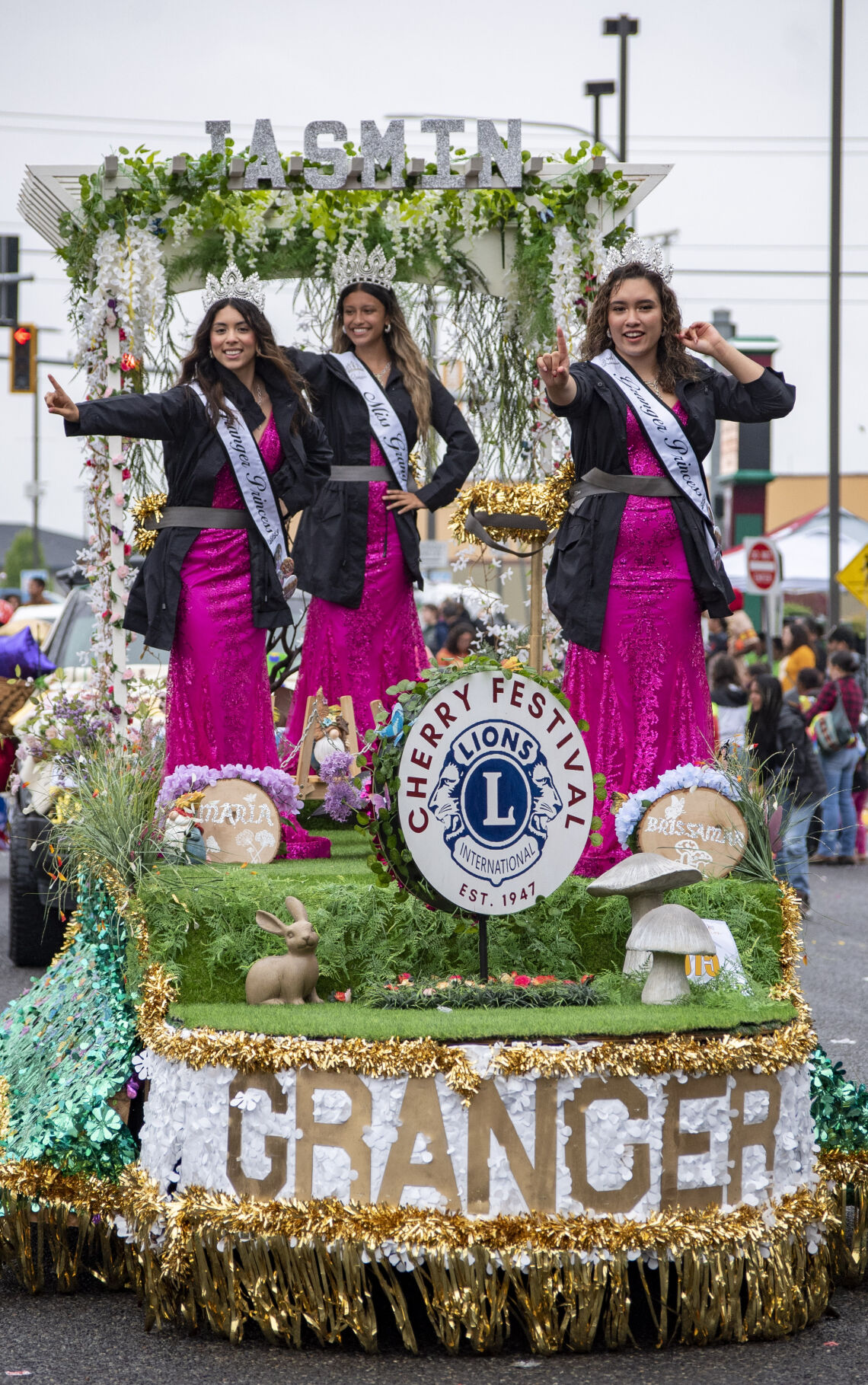 Treaty Days Toppenish Parade | | Yakimaherald.com