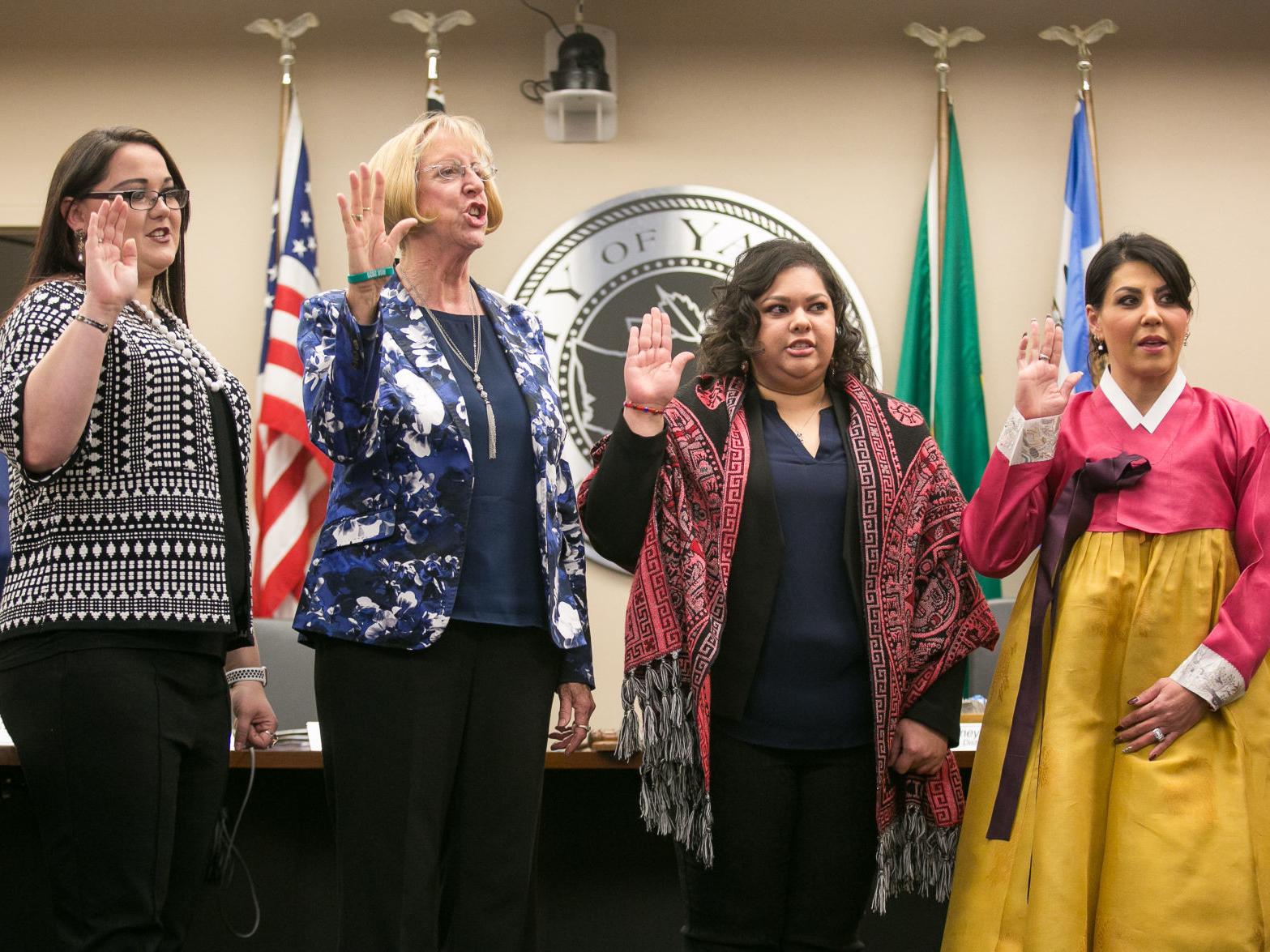 New Yakima Council Members Wear Traditional Clothing During
