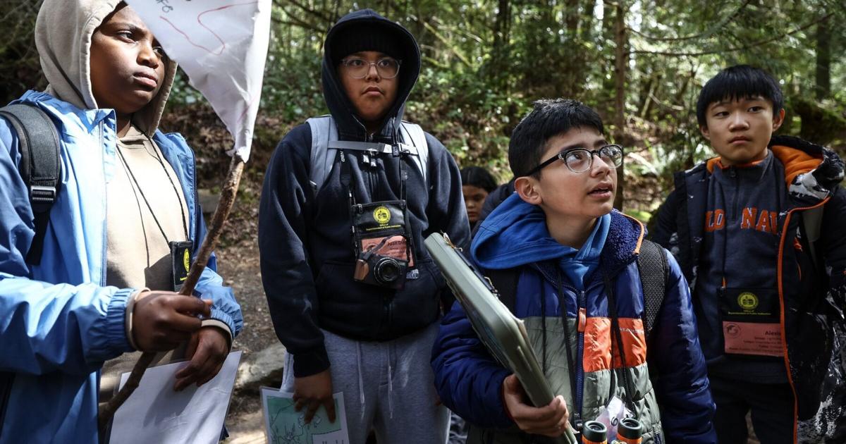 After cuts to Washington outdoor education, parents try to save class ...
