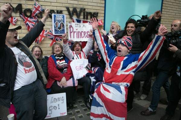 Britain eagerly awaits name of new princess