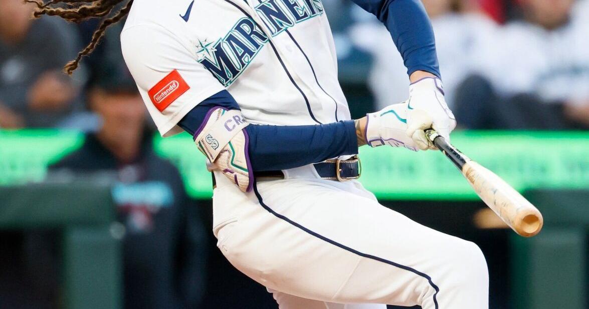 Mariners place shortstop J.P. Crawford on the injured list