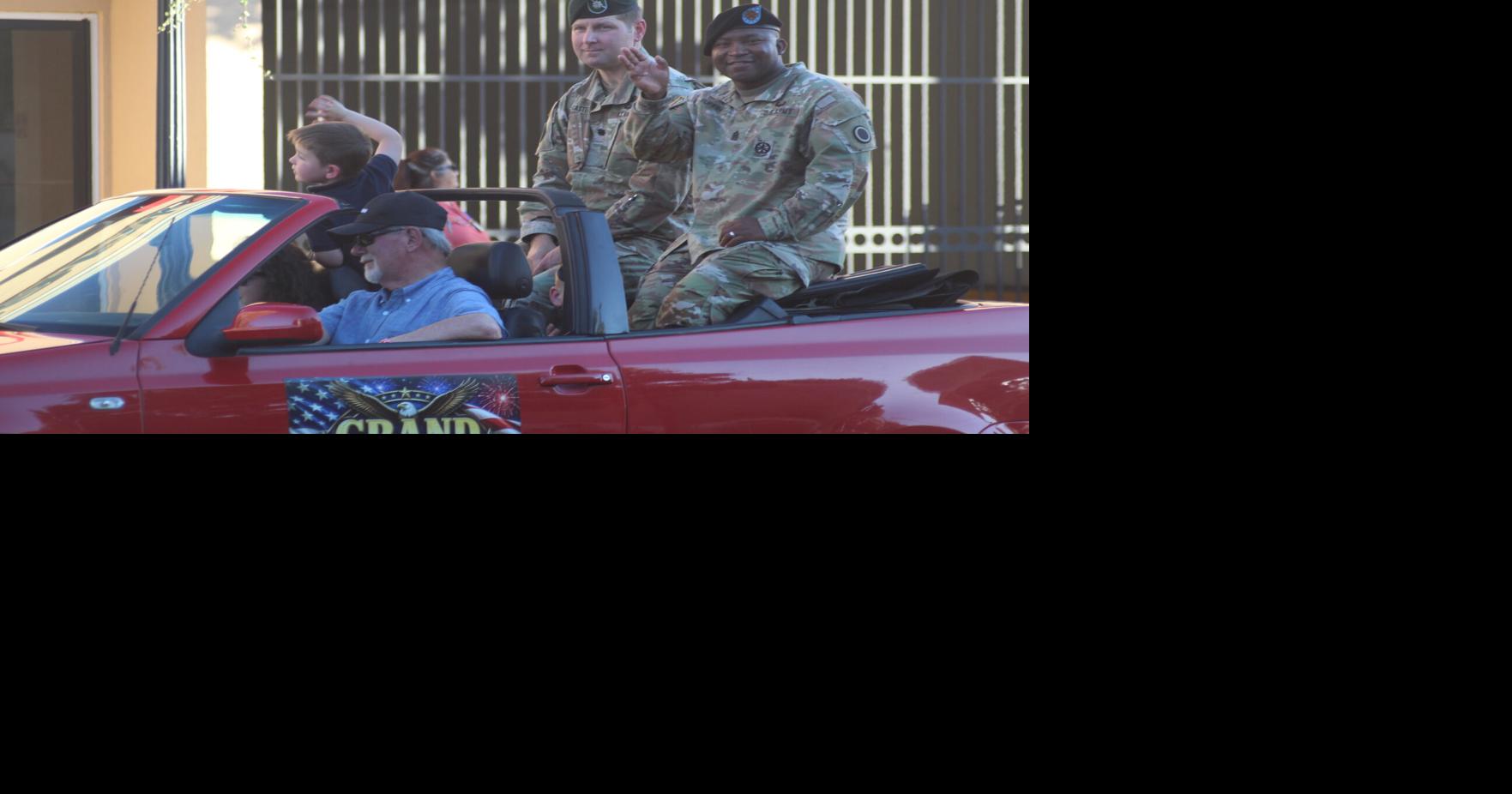 Parade 3