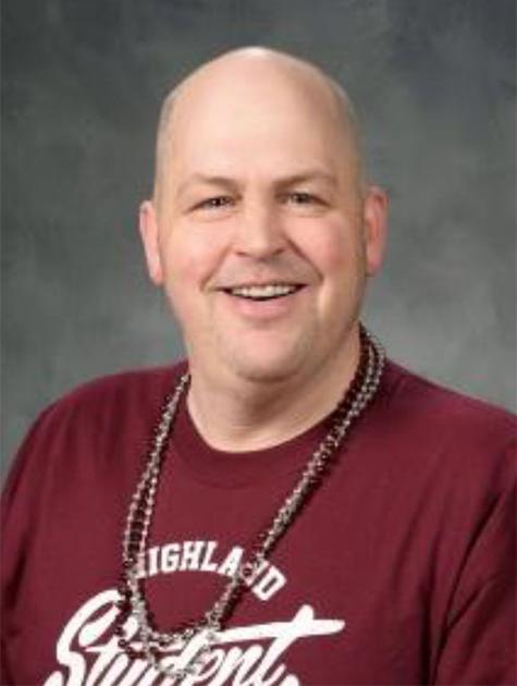 Highland School District teacher collapses, dies - Yakima Herald-Republic