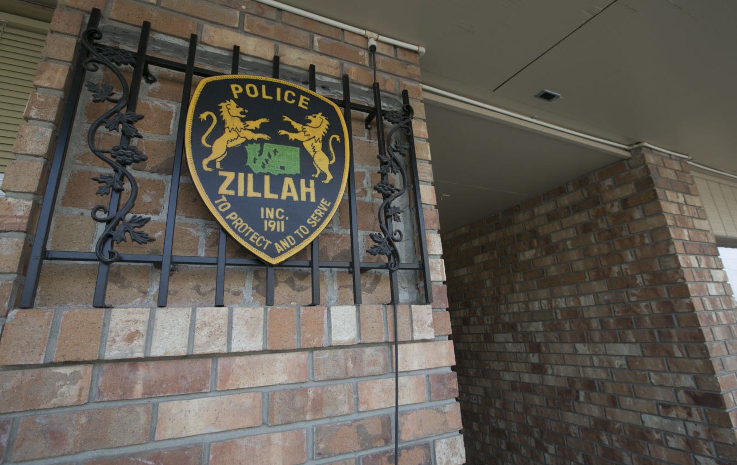 Zillah police Armed man shot by officer Local