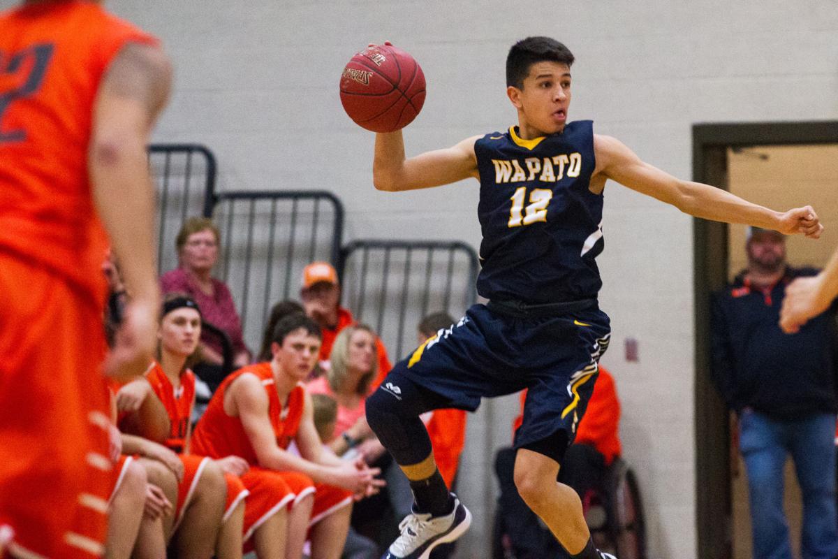 Boys Basketball Wapato Defeats Zillah 92 87 Sports Photos