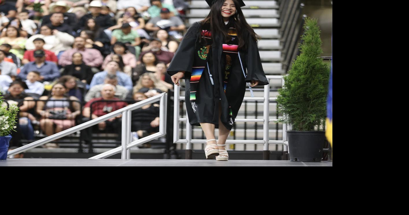 Bill to boost financial aid for students at Washington's private colleges moves out of Senate