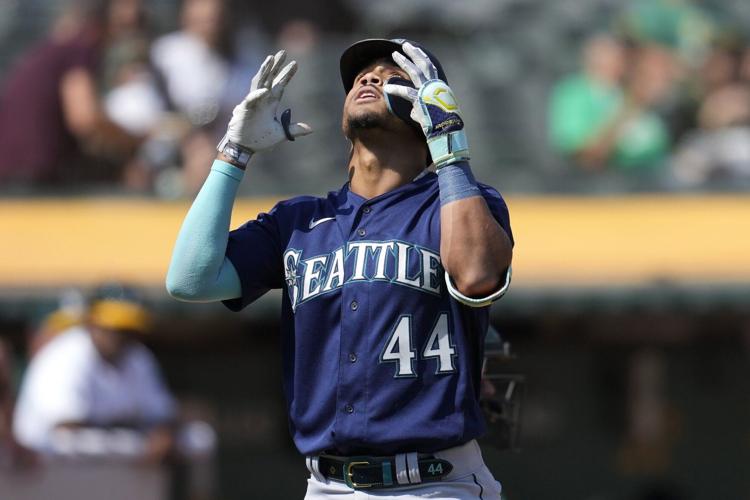 Cal Raleigh Calls Out the Mariners' Front Office After Missing the Playoffs  - Stadium
