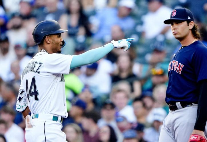 Cal Raleigh's RBI single in 10th inning gives Mariners 1-0 win over Yankees