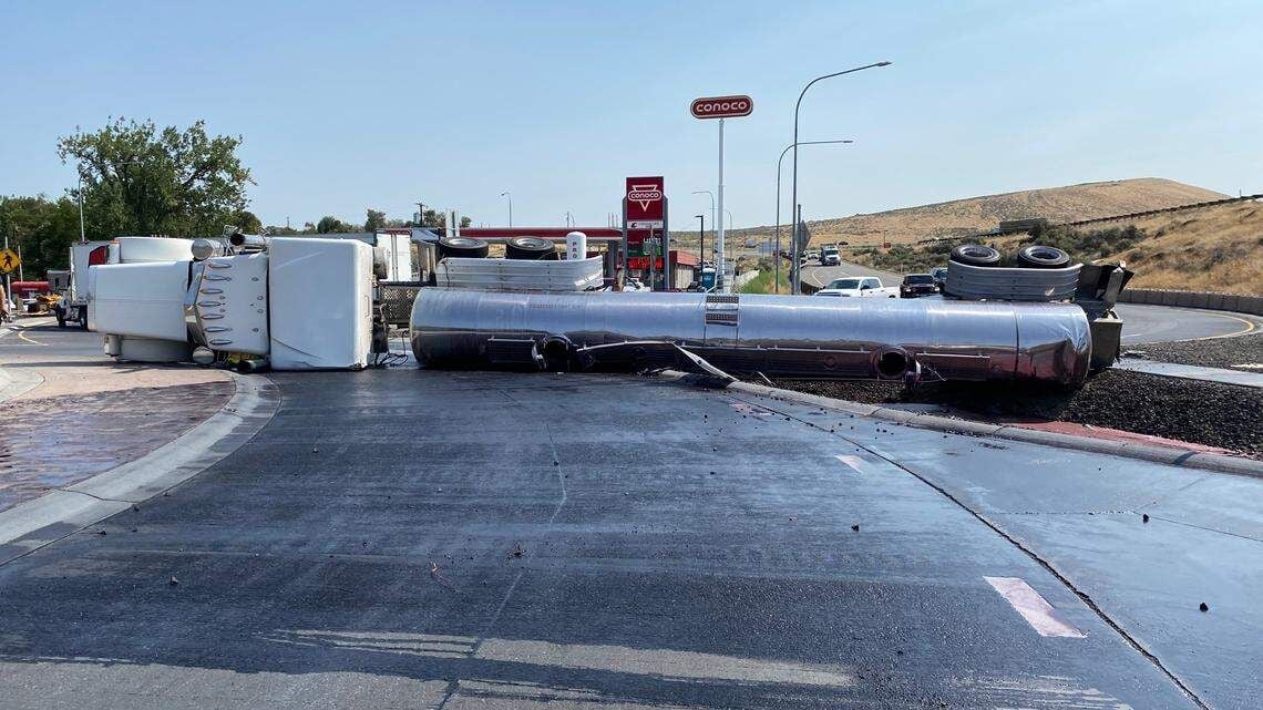 No jail time for Prosser man guilty of insurance fraud after wine tanker crash