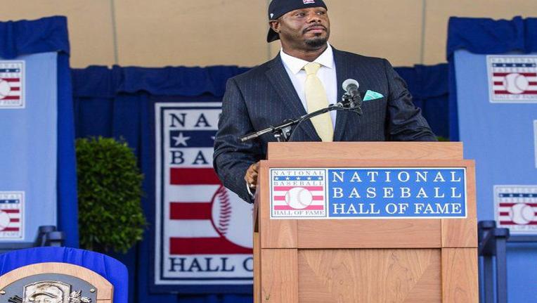 Ken Griffey Jr and Mike Piazza set to enter Hall of Fame