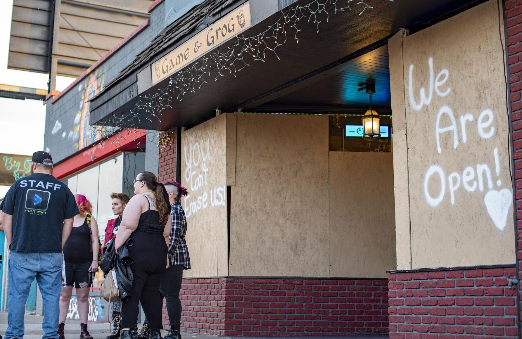 No issues at Yakima drag performance, though business takes precautions