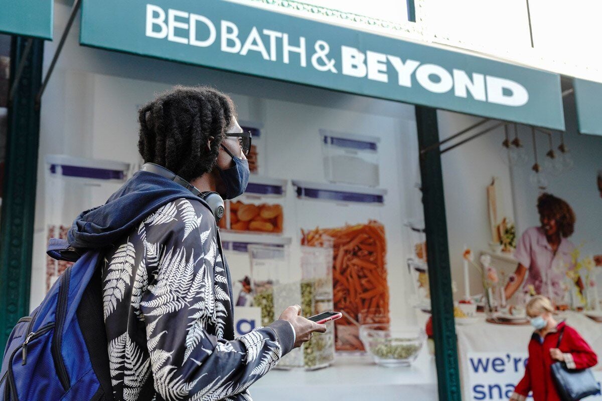 Bed Bath & Beyond’s Stores Close Sunday. Goods Are Up To 90% Off ...