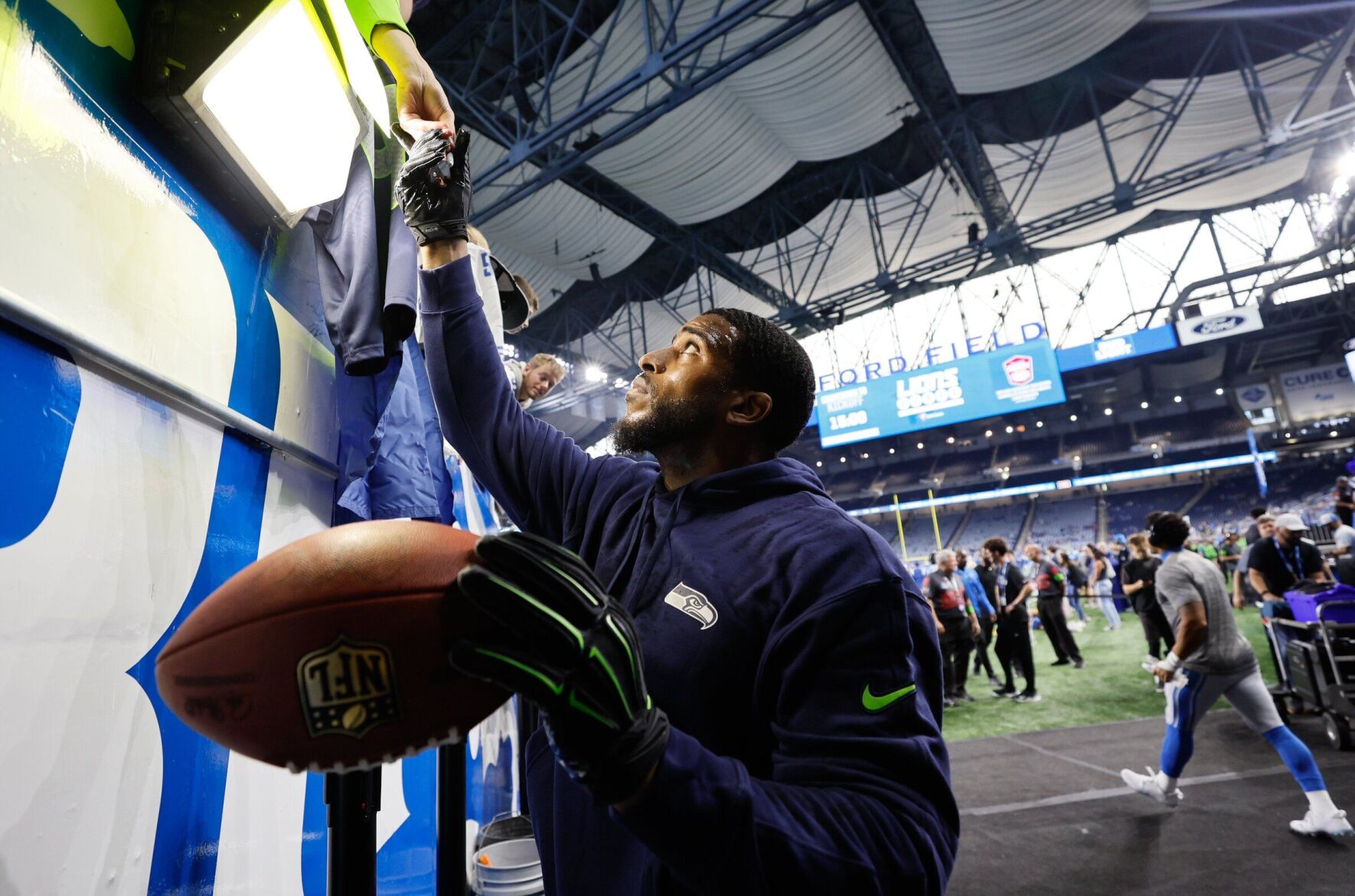 Seahawks-Lions GameCenter Live updates, highlights, how to watch, stream Week 2 Seahawks yakimaherald