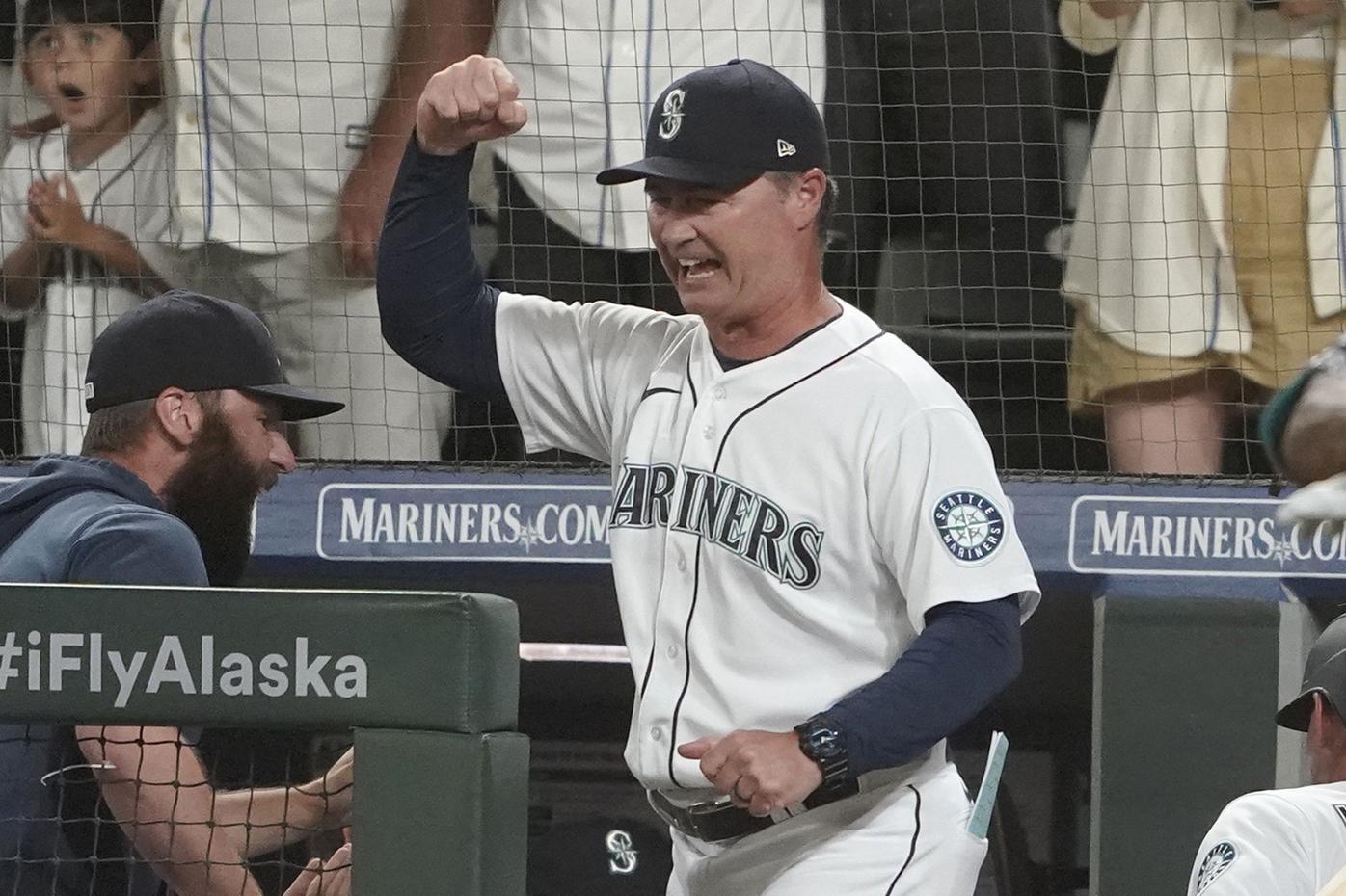 Mariners manager Scott Servais finishes second in American League