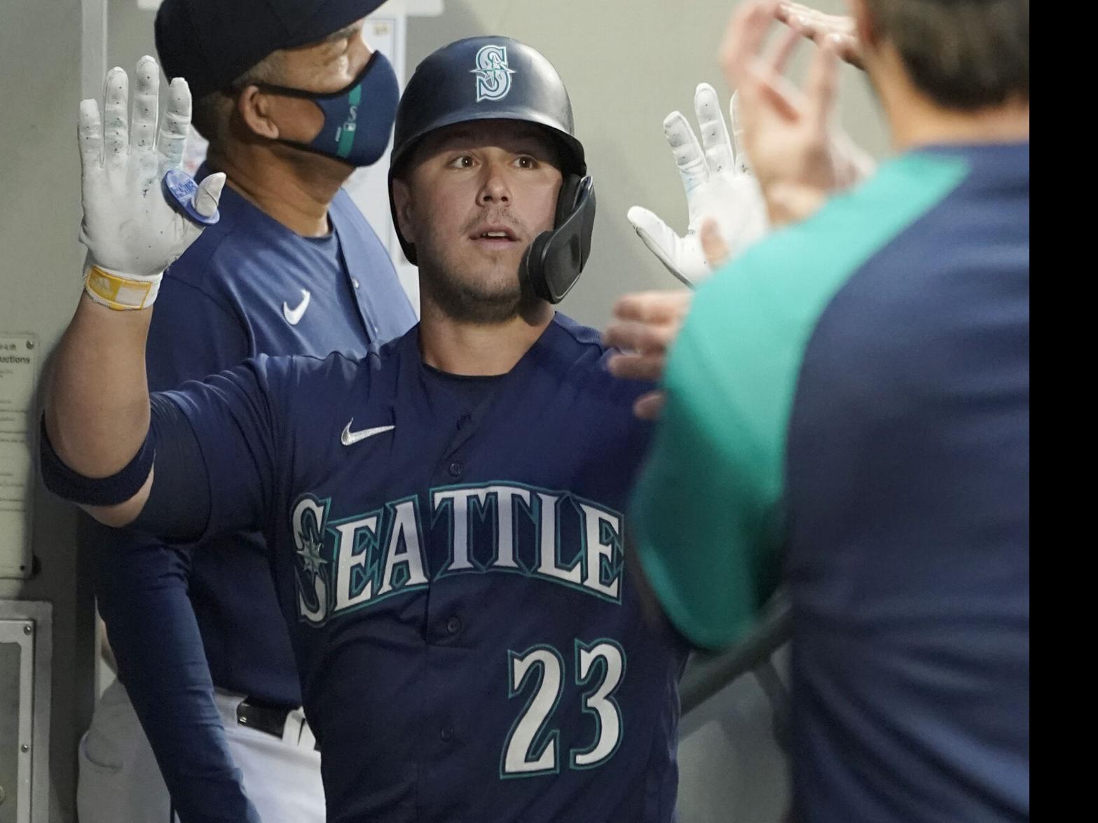 With his wrist feeling better, Mariners' Ty France back to 'just playing  baseball