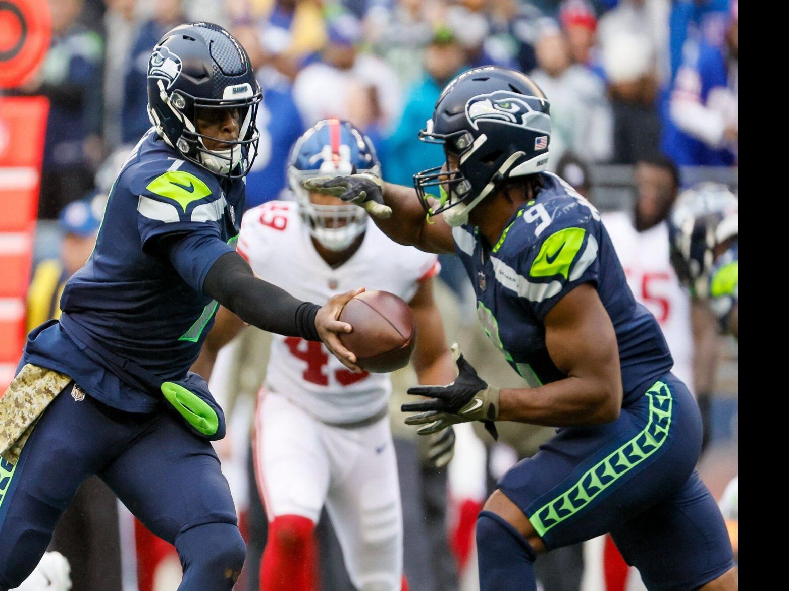 Players of the Month: Geno Smith among three Seahawks honored