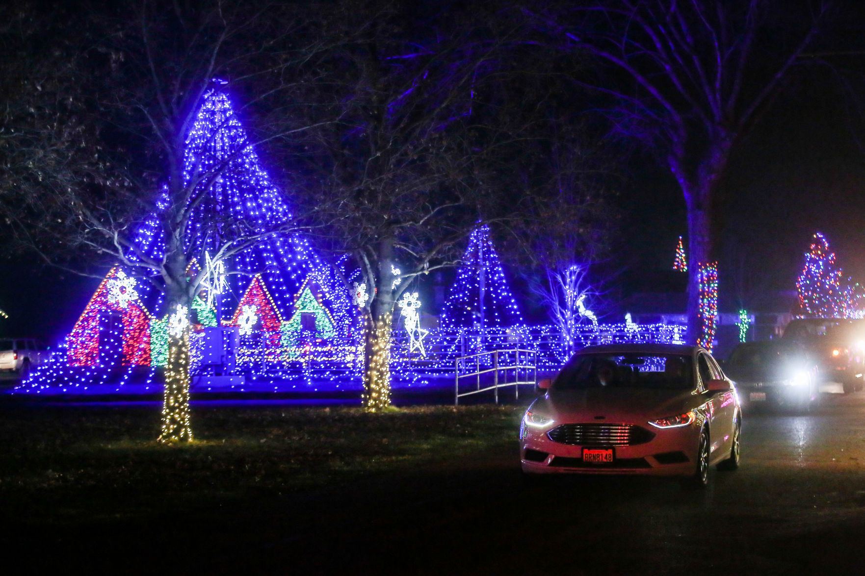 Holiday Light Fest extended four days at State Fair Park in Yakima