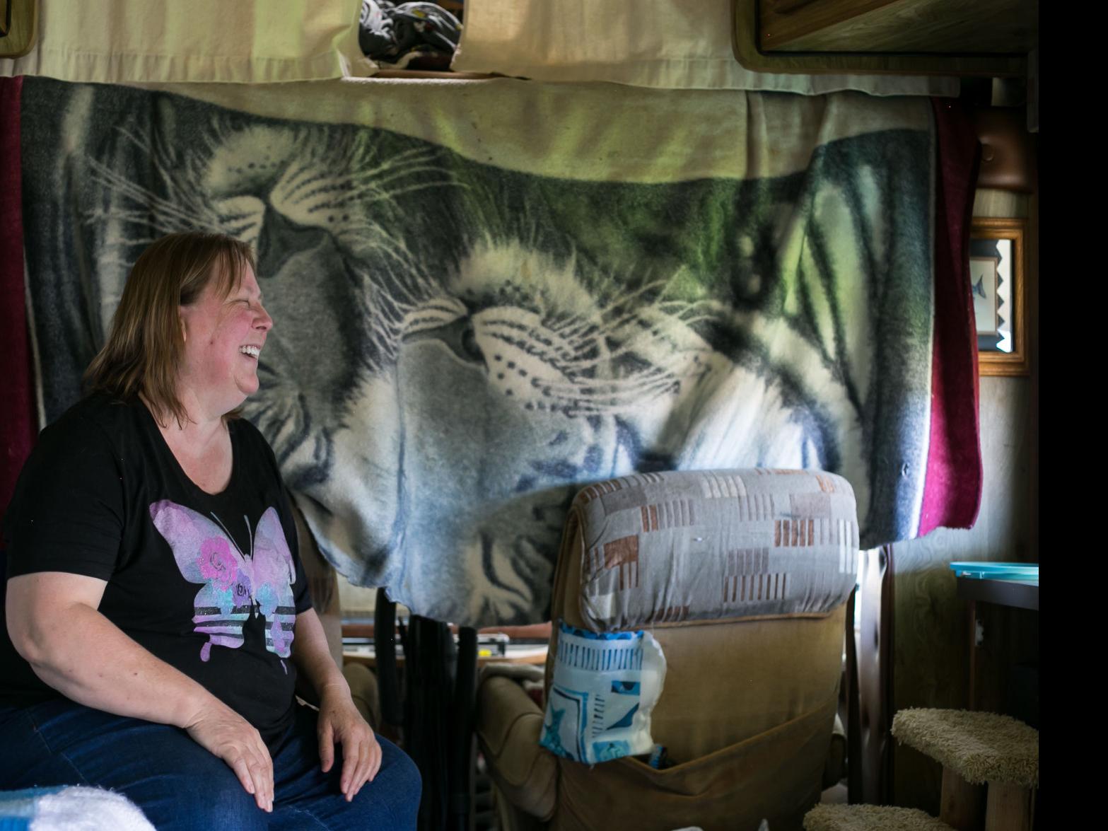 One Step Up From Living On The Streets Rvs Give People Shelter But Finding A Place To Stay Long Term Is Tough Local Yakimaherald Com