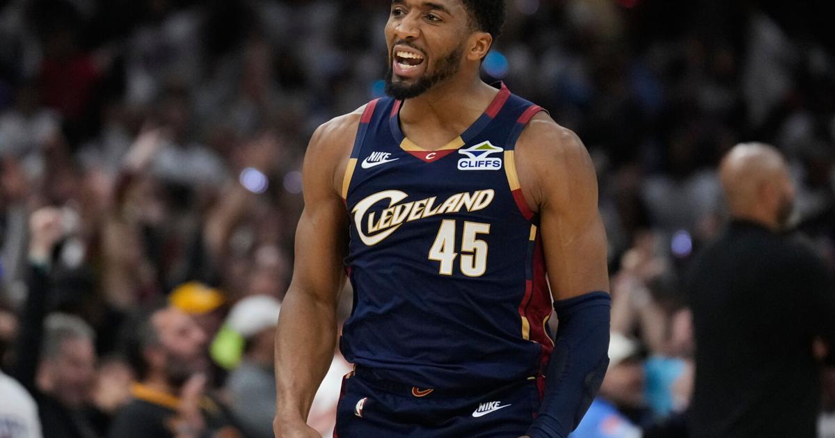 CAVALIERS-MITCHELL