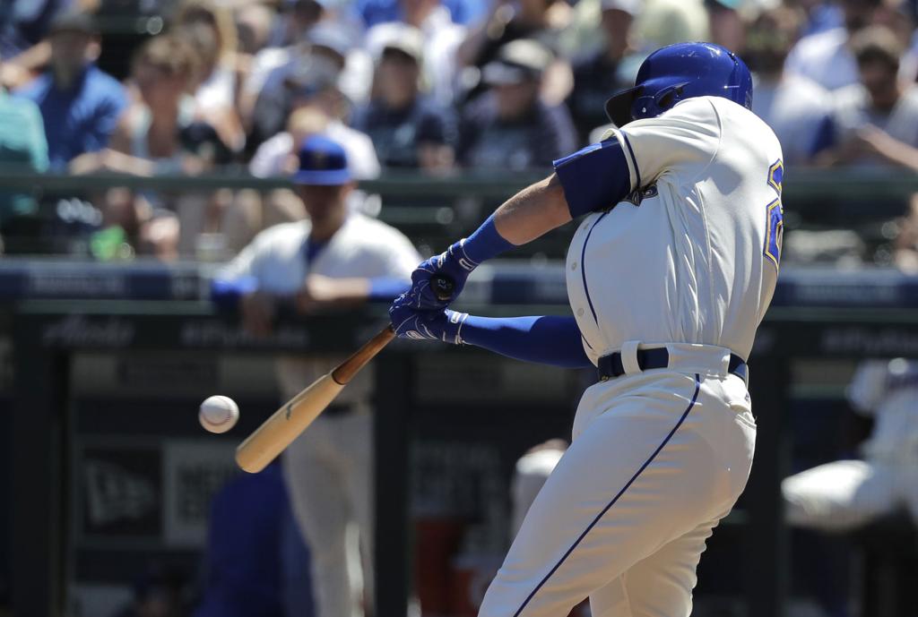 Healy's home run lifts Mariners past Royals for sixth straight victory, Mariners
