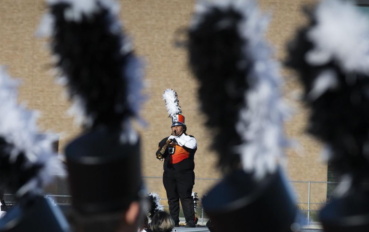 211017-yh-news-marchingband-1.jpg