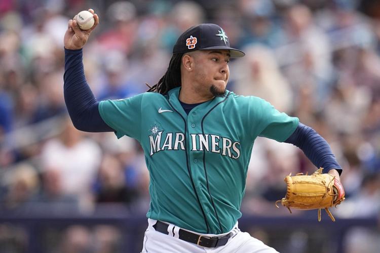 Luis Castillo 'ready to go' for first start with the Mariners