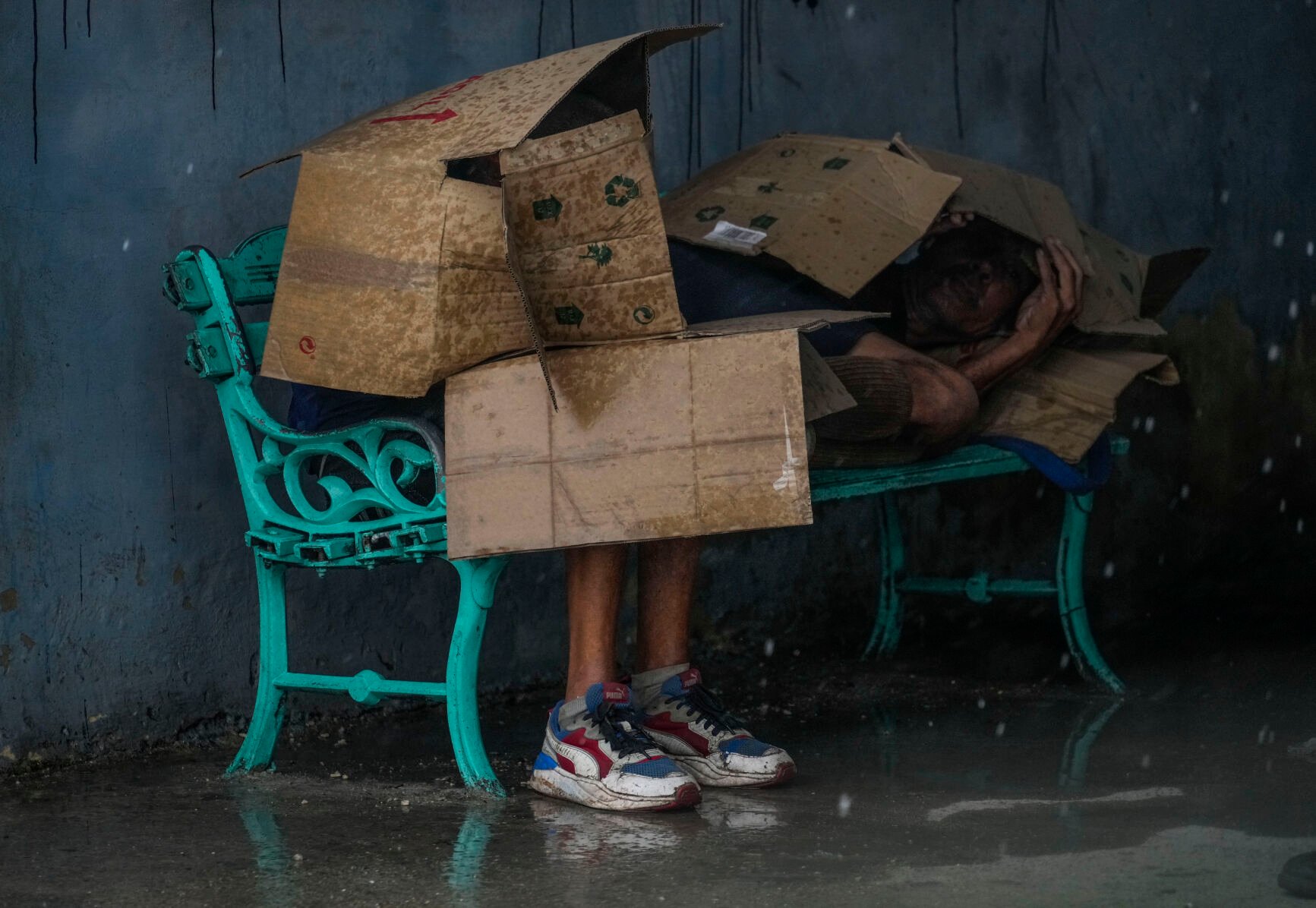 Cuba Left Reeling After Category 3 Hurricane Ravages Island And Knocks ...