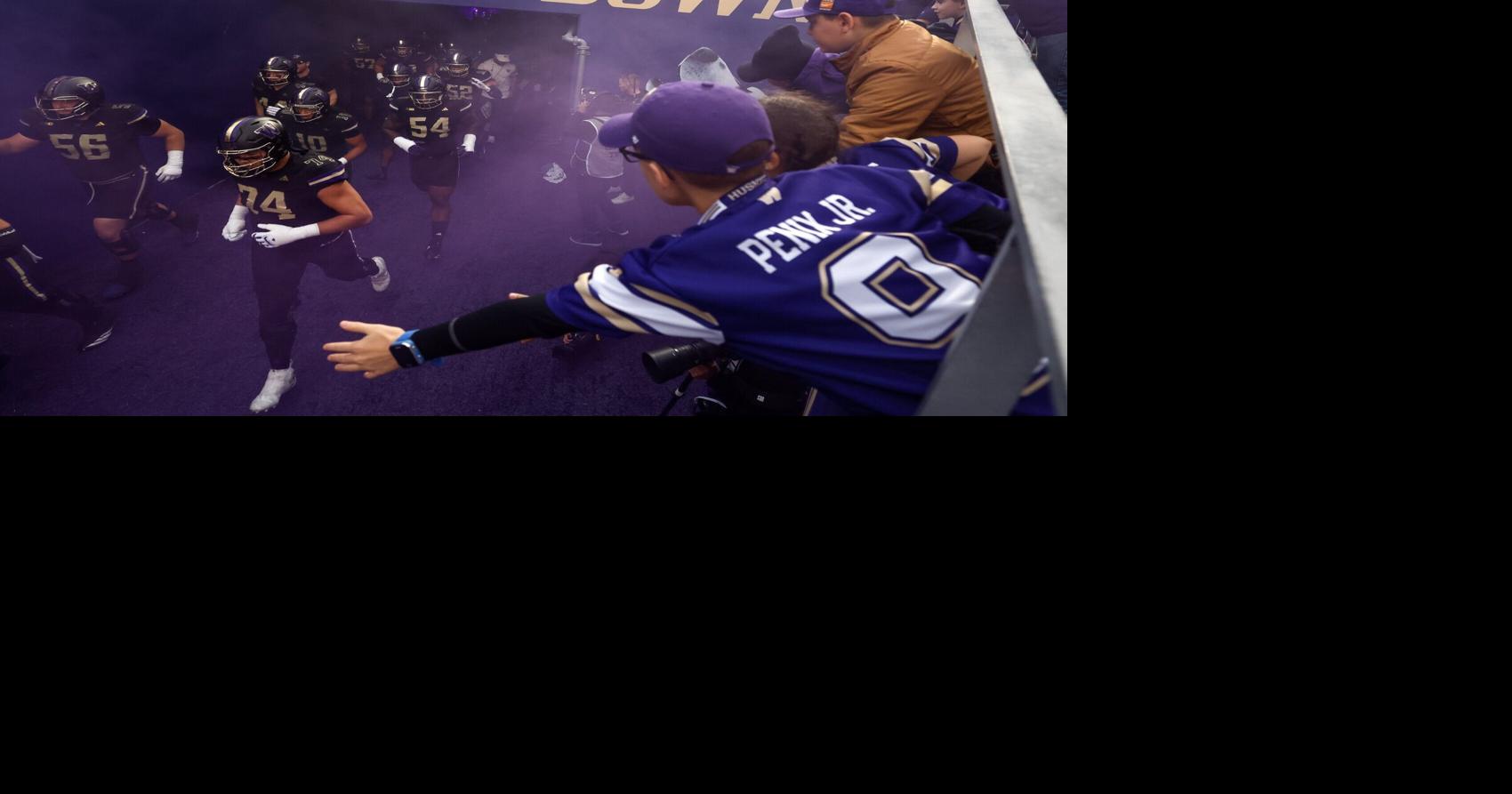 Washington Huskies officially selected to play Boise State in LA Bowl