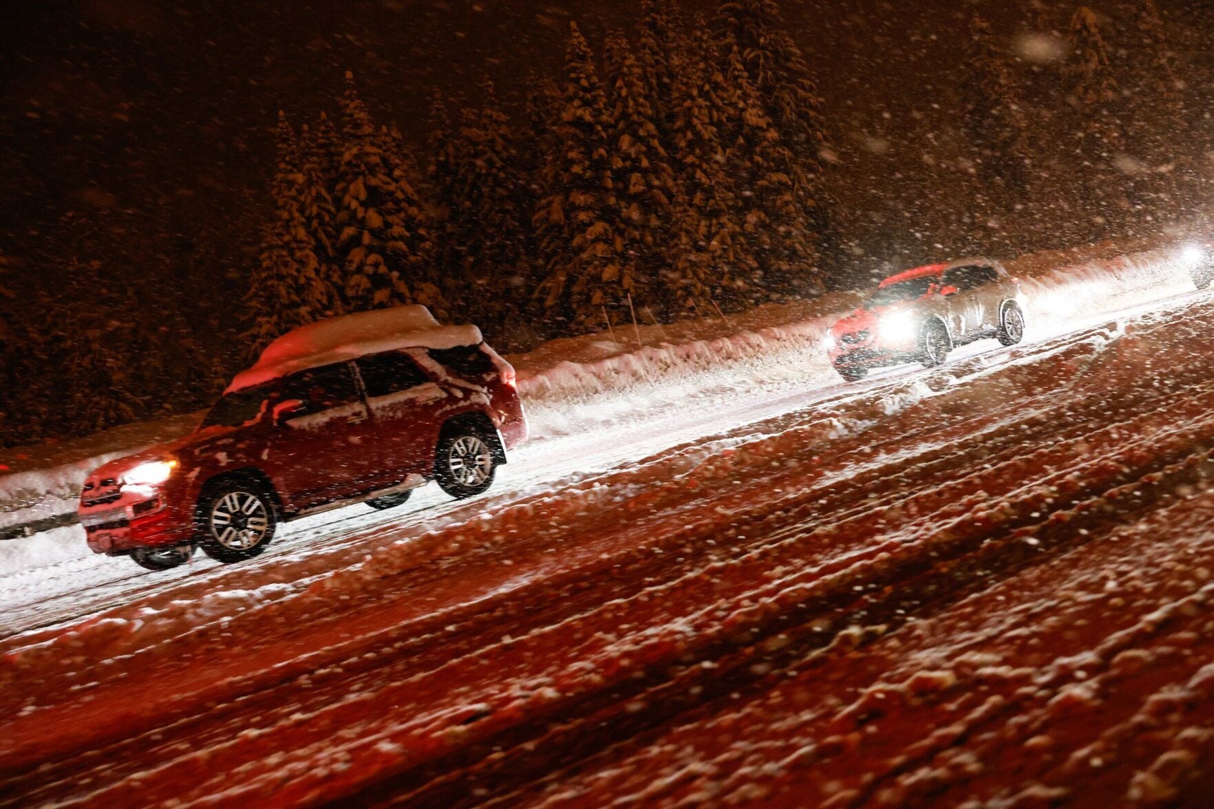 WSDOT reopens Snoqualmie Pass after icy spinouts | Northwest ...